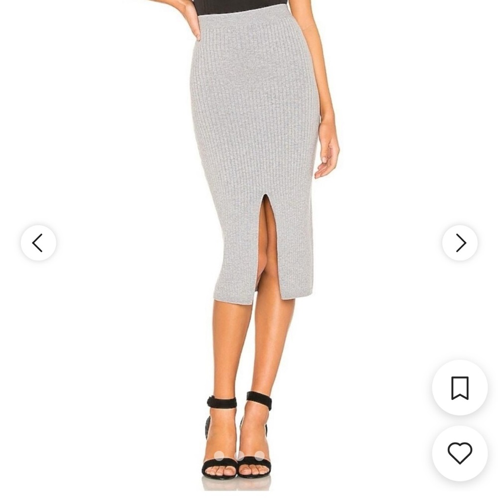Free People | Gray Skyline Ribbed Midi Skirt | Size Medium | NWT 🏷️ Rayon Nylon